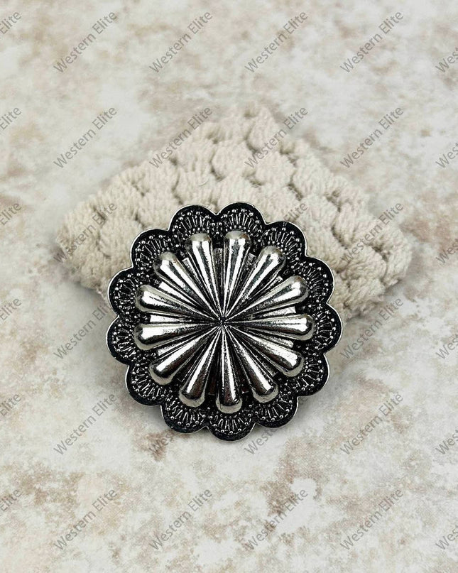 RGY220330-01-SILVER    Silver flower concho Ring