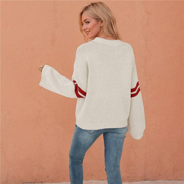 Loose-Fitting Color-Block Love Heart Round Neck Sweater