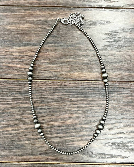 735688, 22" Handmade Navajo Necklace