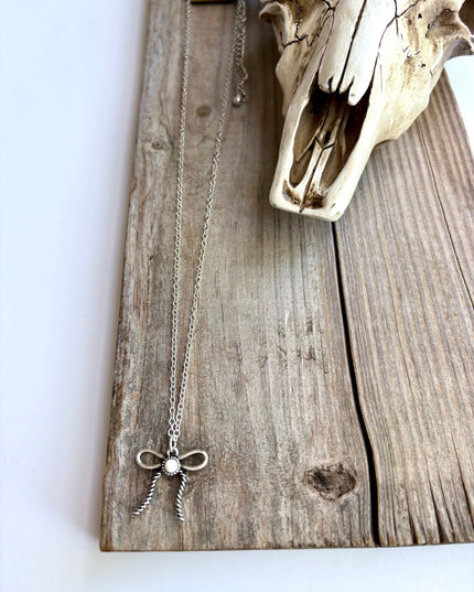 Western Style Coquette Bow Ribbon Pendant Chain Necklace