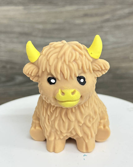 Cute Highland Cow Squishy Stress Relief Toy