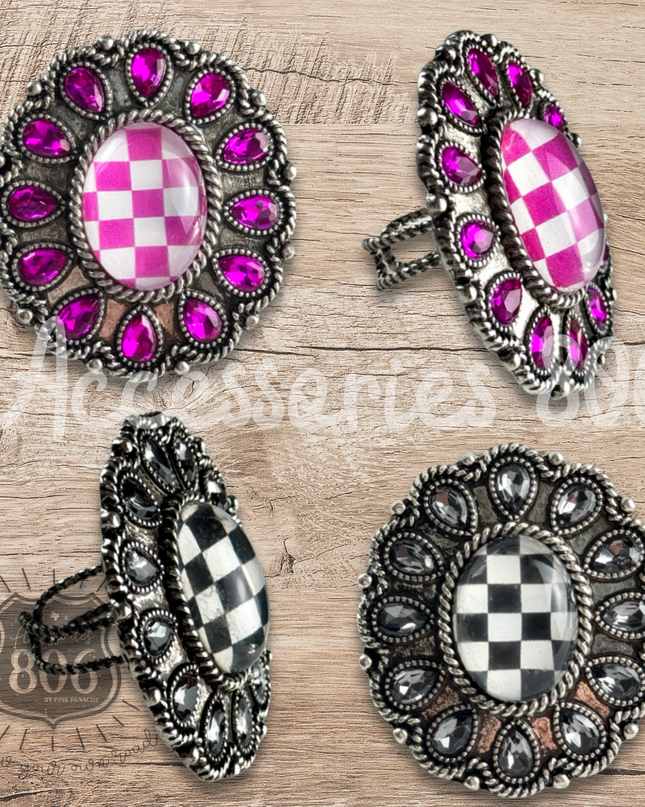 Western oval rhinestone ring with checkerboard inlay