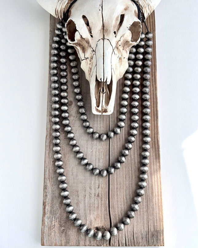 3 Layered Western Style 10mm Navajo Pearl Bead Necklace