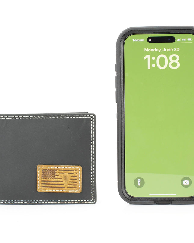 Bi-Fold Men’s Wallet with American Flag ABMW 25-2005