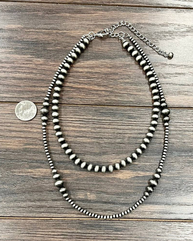 735689, 22" Handmade Navajo Bead Necklace