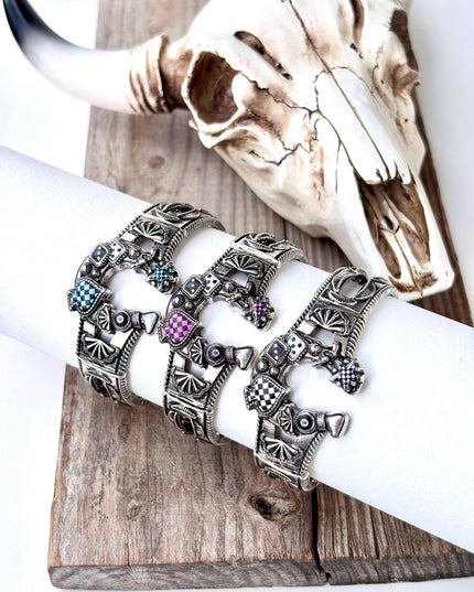 Western Horseshoe Spade Checker Stretch Bracelet - White