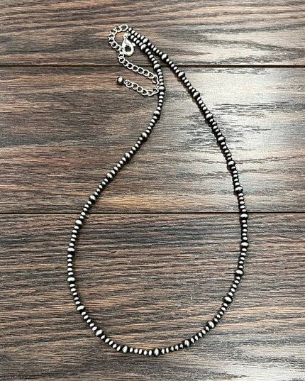 736977, 26" Handmade Navajo Necklace