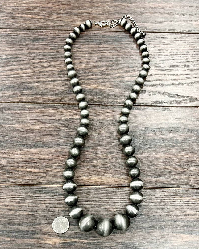 739197, 30" Handmade Very-Very-Big Navajo Necklace