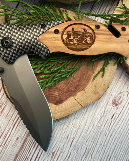 Farm Tractor in Circle Knife