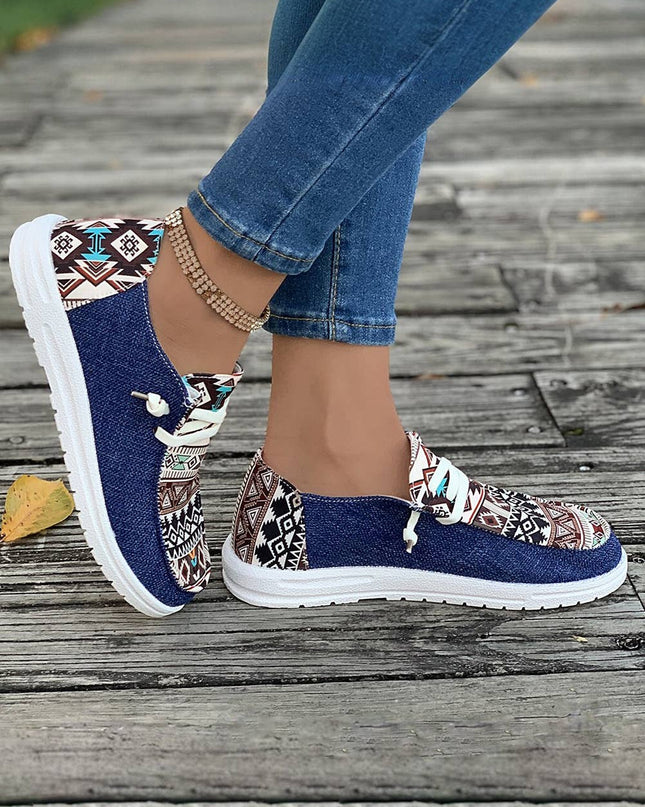 Vintage Western Patchwork Lace-up Decor Flat Shoes