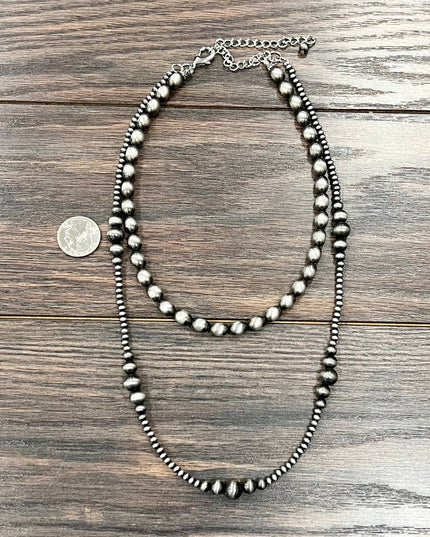 739123, 22" Handmade Navajo Bead Necklace