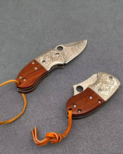 Wooden Handle Patterned Stainless Steel Foldable Knife