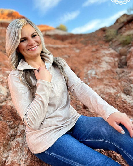 The Dusty Roads Pullover