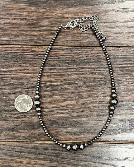 738118, Handmade 15" Clustered Polish Navajo Necklace