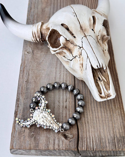 Western Style Pendant Navajo Pearl Stretch Bracelet