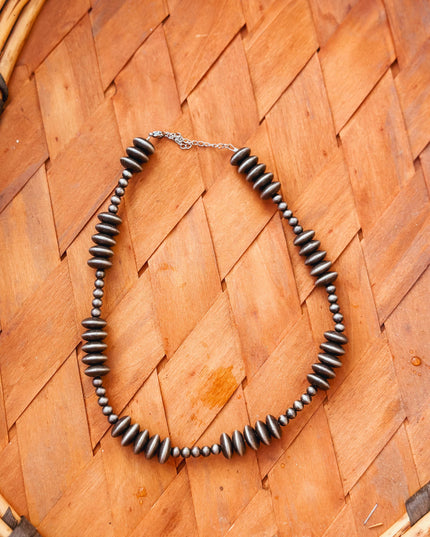 The Bronc | Faux Navajo Pearl Necklace 