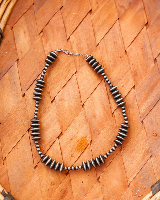 The Bronc | Faux Navajo Pearl Necklace 