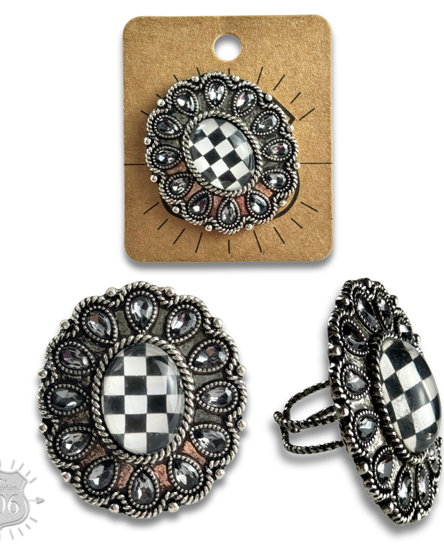 Western oval rhinestone ring with checkerboard inlay