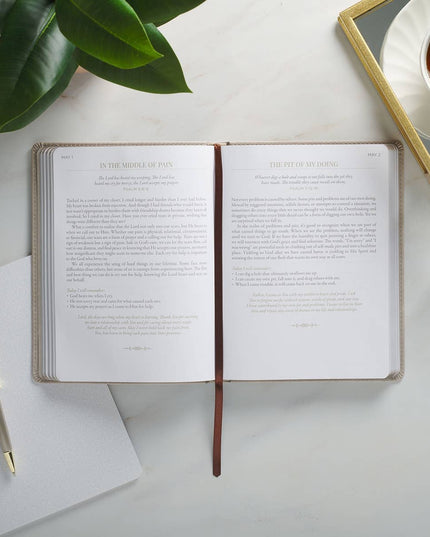 Devotional 10 Minutes with God for Women Faux Leather
