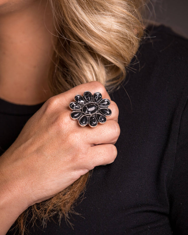 Adjustable Black Flower Cluster Ring