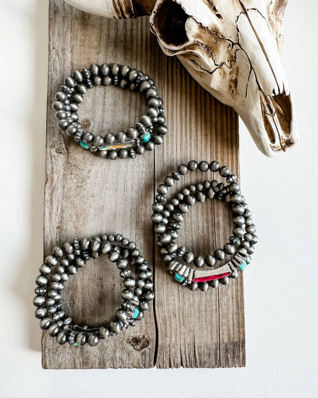 WESTERN STYLE BEADED BRACELET SET
