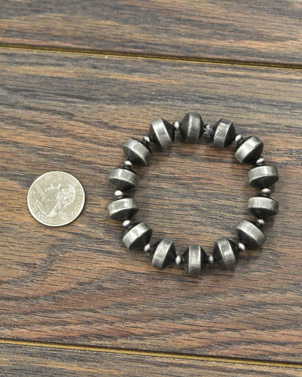 711014, Handmade Rondelle Navajo Bead Stretch Bracelet