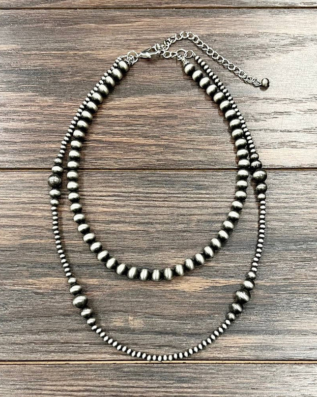 735689, 22" Handmade Navajo Bead Necklace