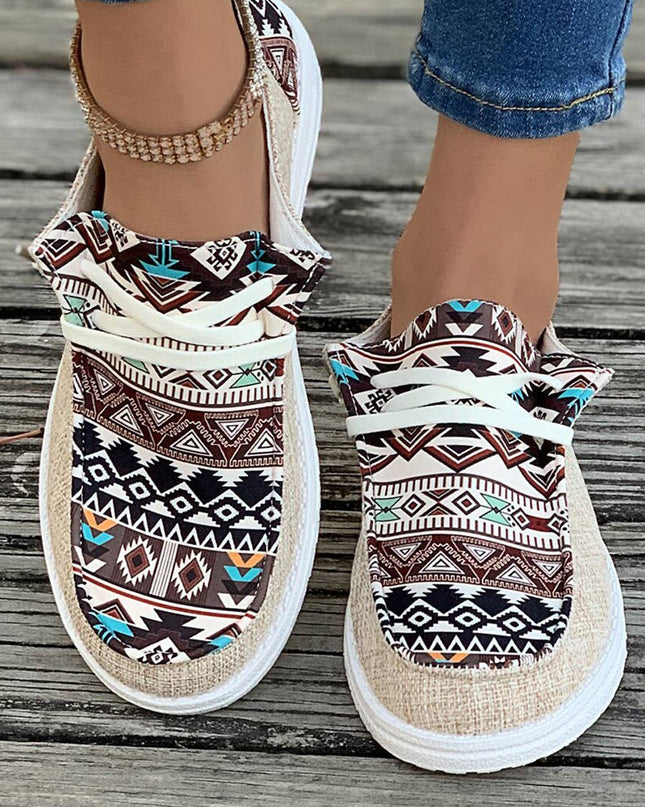 Vintage Western Patchwork Lace-up Decor Flat Shoes