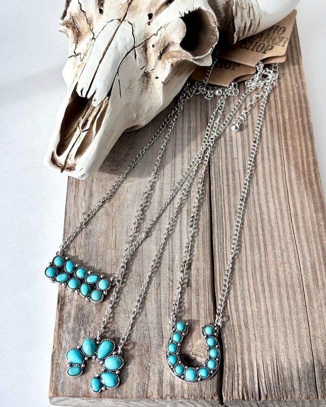 Western Style Turquoise Stone Pendant Link Chain Necklace