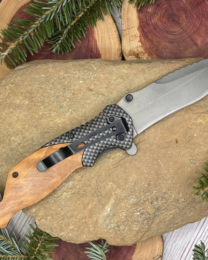 Flag with Veteran Knife
