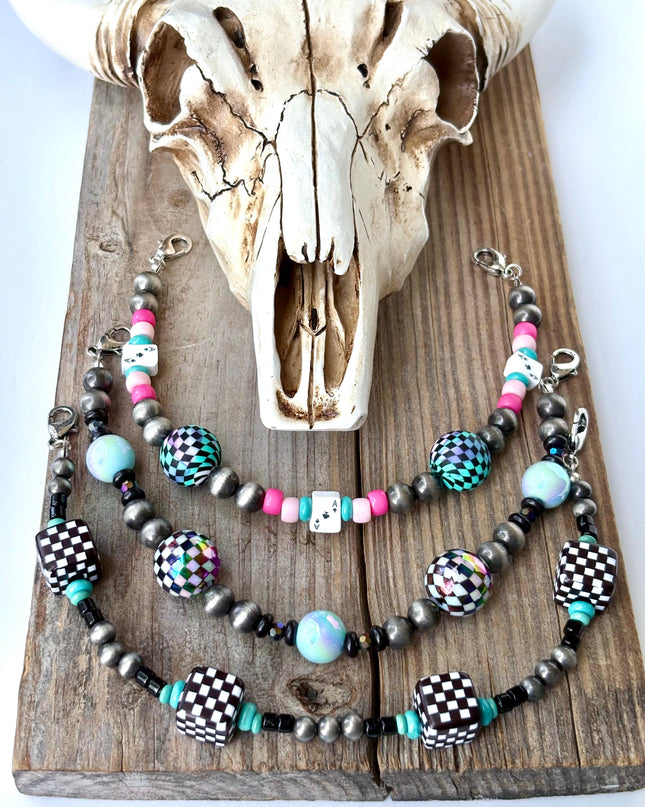 Western Style Navajo Pearl Checkered Trucker Hat Chain Band