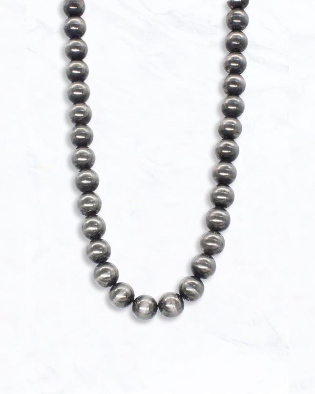 Short Western Large Silver Beaded Necklace