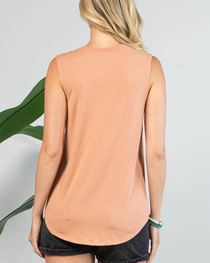 AV079-ALEX BOOT STITCH GRAPHIC SLEEVELESS TOP
