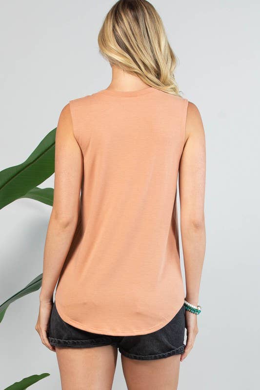 AV079-ALEX BOOT STITCH GRAPHIC SLEEVELESS TOP