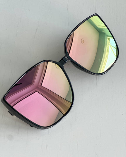 Cleo Cat Eye Sunglasses "Pink"