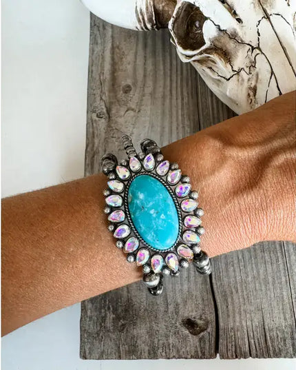 3 Layered Navajo Pearl Stretch Bracelet w/ Turquoise Stone