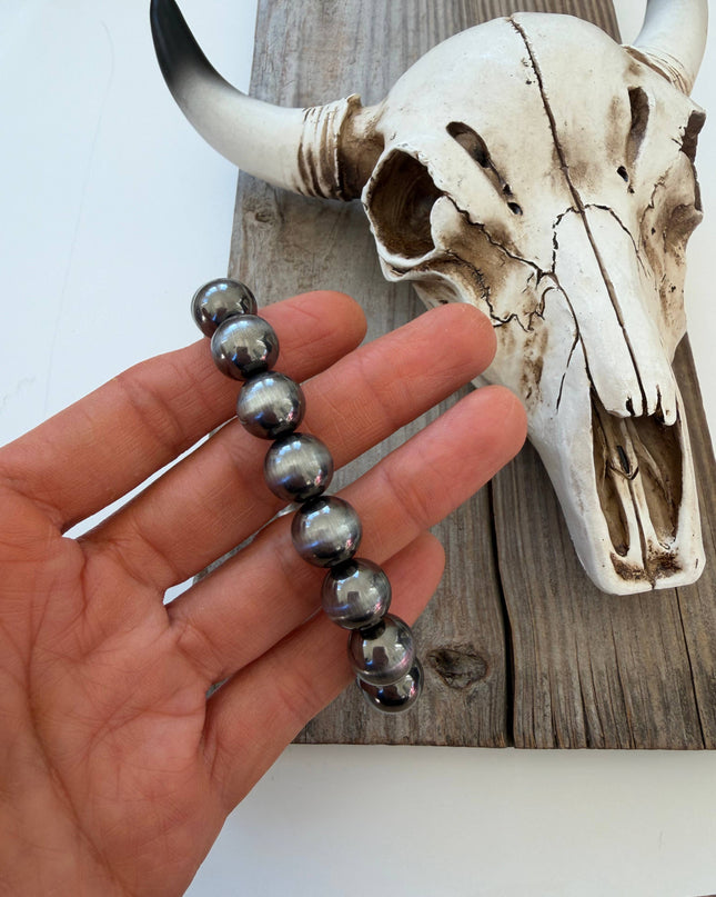 11mm Navajo Style Pearl Stretch Bracelet