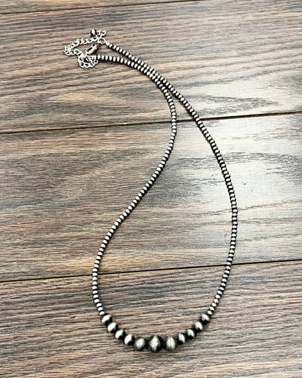 736650, Western Bead Necklace