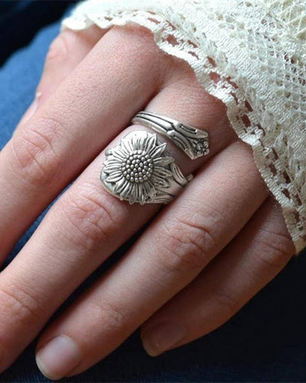VINTAGE BOHO FLORAL STATEMENT RINGS | 40R129