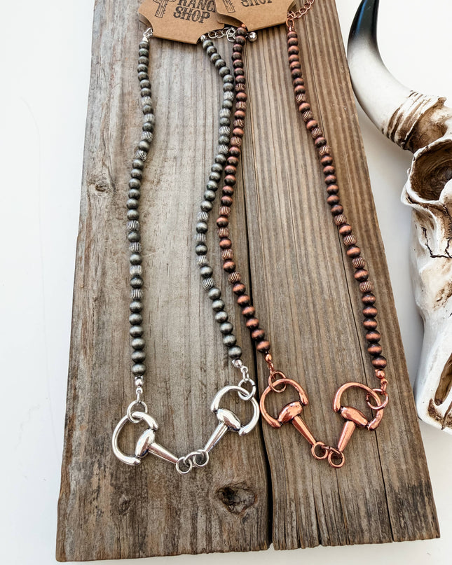 Western Style Horsebit Groove Navajo Pearl Necklace
