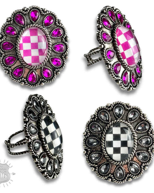 Western oval rhinestone ring with checkerboard inlay