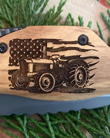 Farm Tractor on FLAG Knife