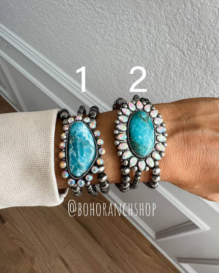 3 Layered Navajo Pearl Stretch Bracelet w/ Turquoise Stone