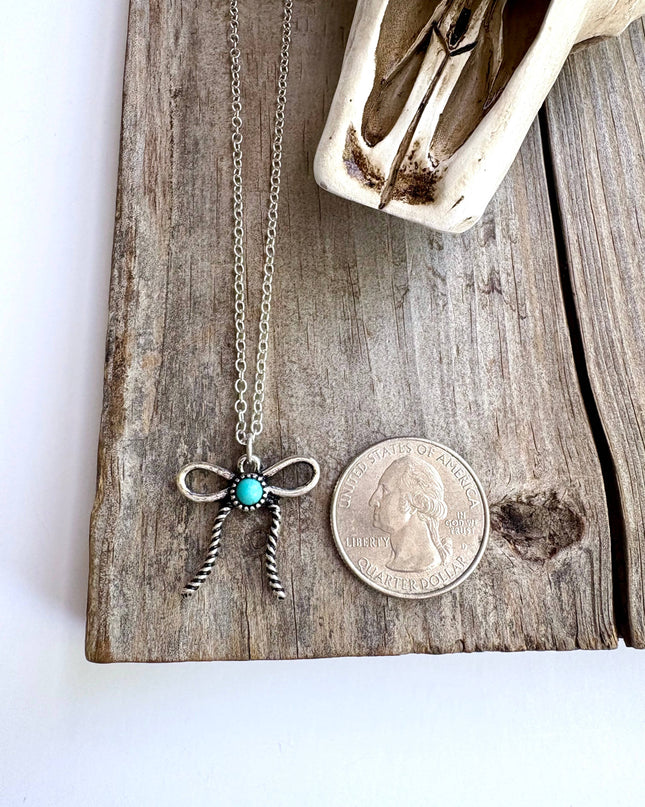 Western Style Coquette Bow Ribbon Pendant Chain Necklace