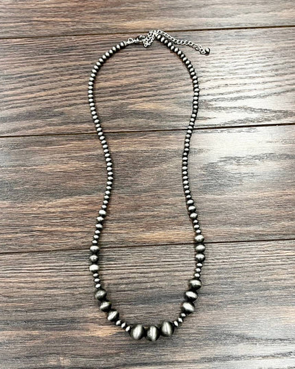738912, Handmade 30" Navajo Bead Necklace