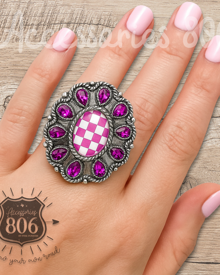 Western oval rhinestone ring with checkerboard inlay