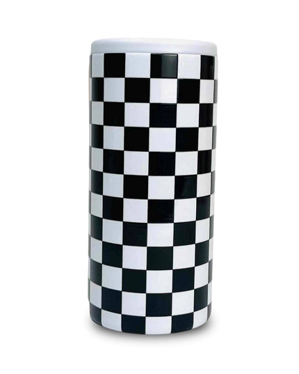 Hard Cooling Can in Checkerboard