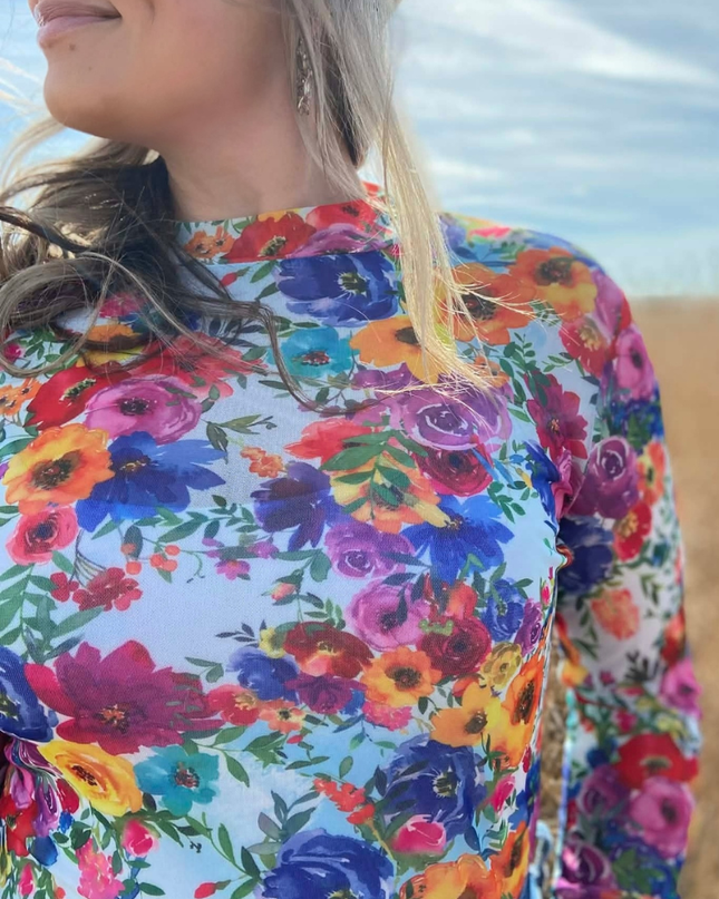 Country Kitchen Bloom Mesh Top