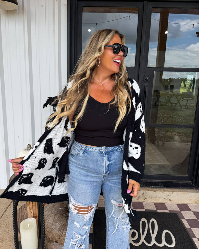 PREORDER- BOO CREW REVERSIBLE CLOUD CARDIGAN