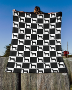 Lamb / Black/ White